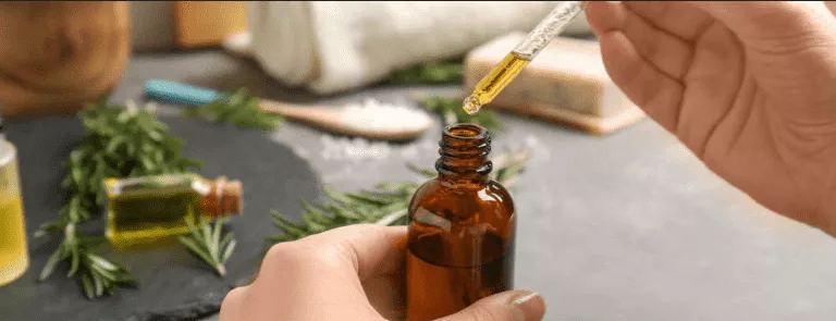 essentialoils1.webp